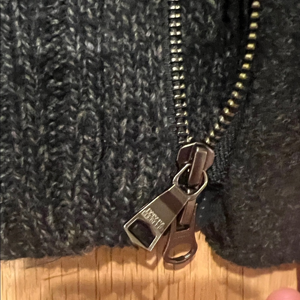 Banana Republic Dark Gray Men's Cardigan Sweater - Picture 4 of 6